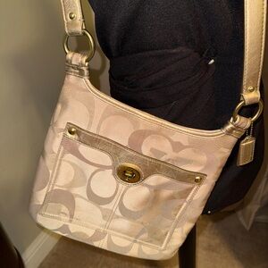 Coach Elegant Beige Designer Shoulder Bag Champagne Gold Straps